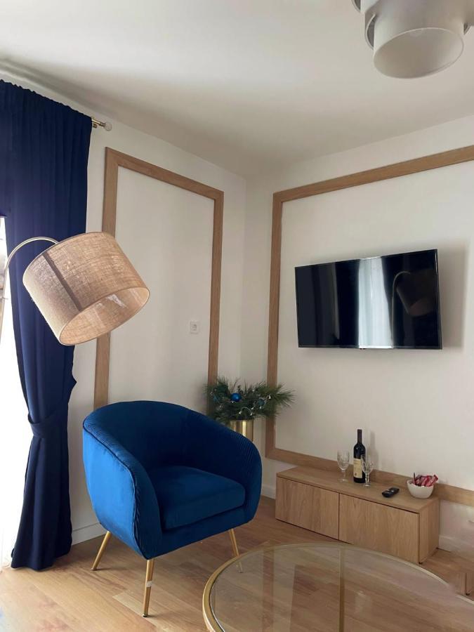 Lungomare Apartments Petrovac Eksteriør bilde