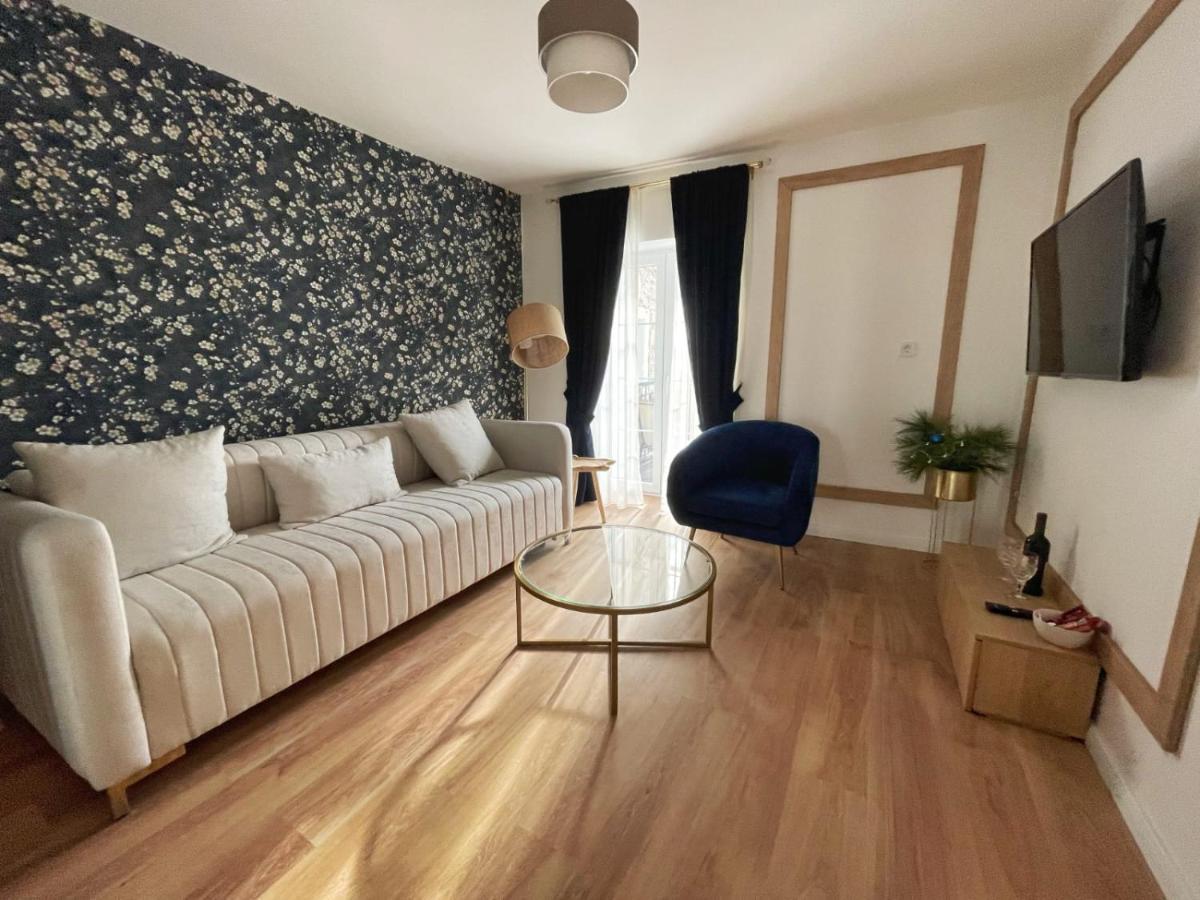 Lungomare Apartments Petrovac Eksteriør bilde