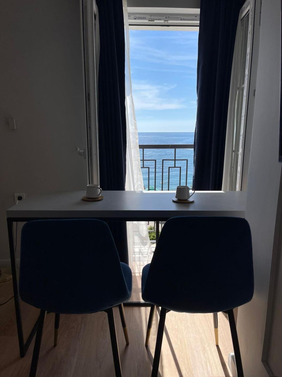 Lungomare Apartments Petrovac Eksteriør bilde